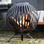 Esschert Design Braciere a Sfera in Acciaio al Carbonio Nero FF400