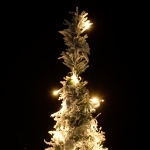 Albero di Natale Artificiale Pop-up Neve Fioccata 200 LED 210cm